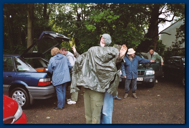 600x399 pixels (141K)